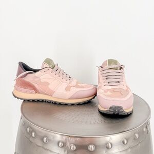 Valentino Garavani Rockstud Camouflage sneakers - Pink